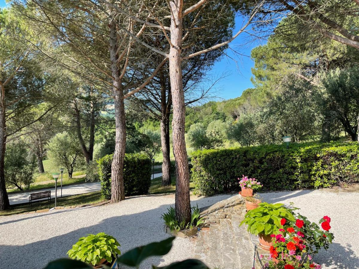 La Panoramica Gubbio - Maison De Charme - Casette E Appartamenti Self Catering Per Vacanze Meravigliose! Exterior photo