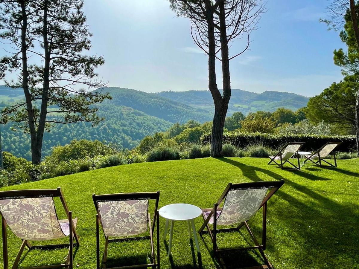 La Panoramica Gubbio - Maison De Charme - Casette E Appartamenti Self Catering Per Vacanze Meravigliose! Exterior photo