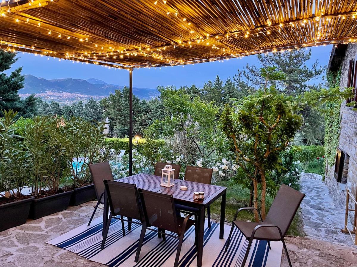 La Panoramica Gubbio - Maison De Charme - Casette E Appartamenti Self Catering Per Vacanze Meravigliose! Exterior photo